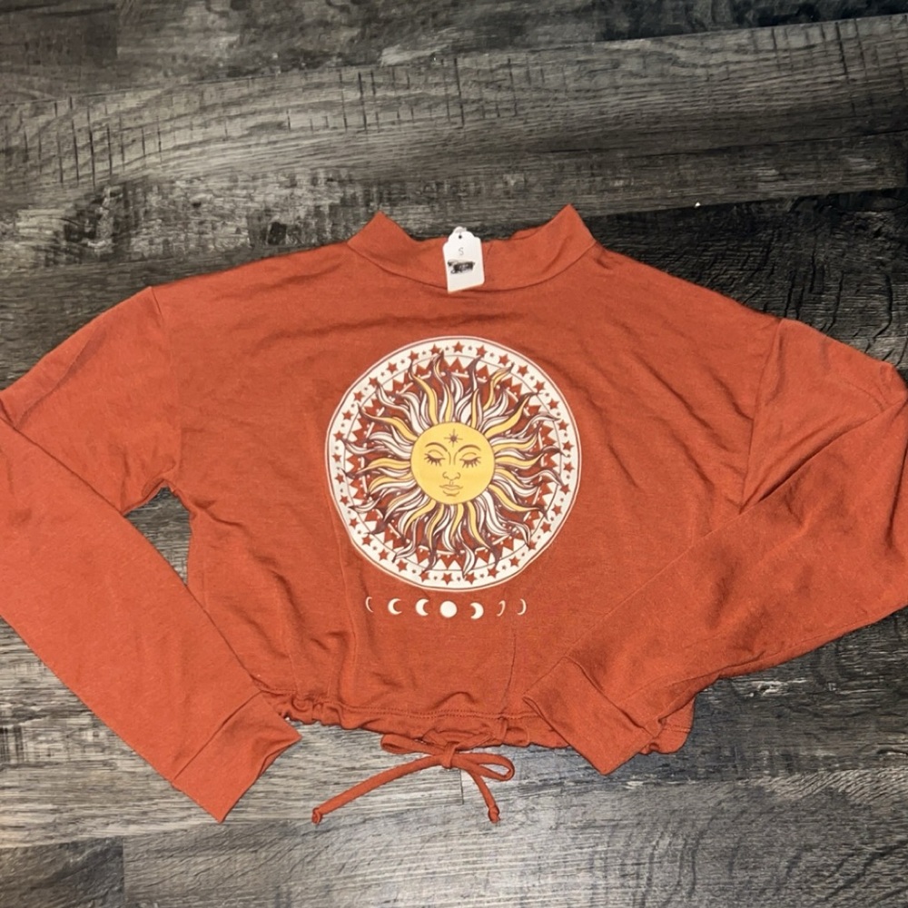 Orange long sleeve crop top
